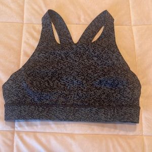 Lululemon sports bra like new